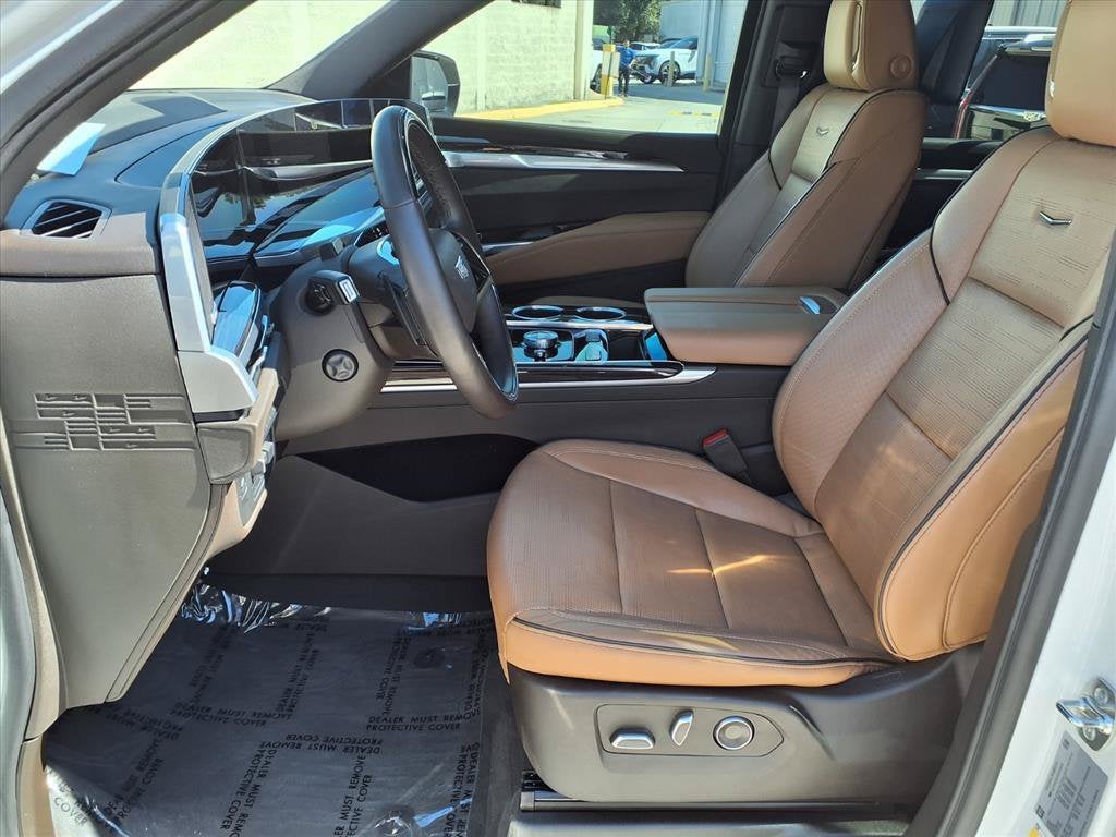 2025 Cadillac Escalade Premium Luxury