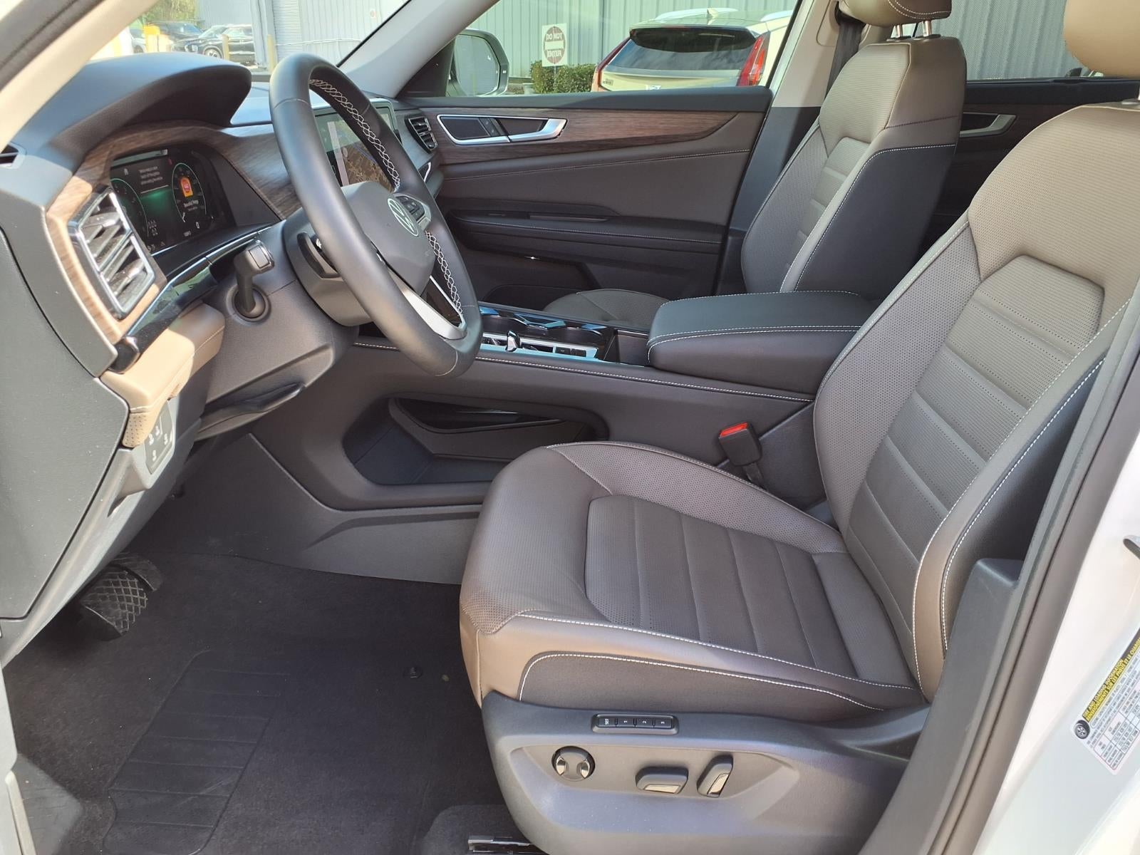 2025 Volkswagen Atlas 2.0T SEL