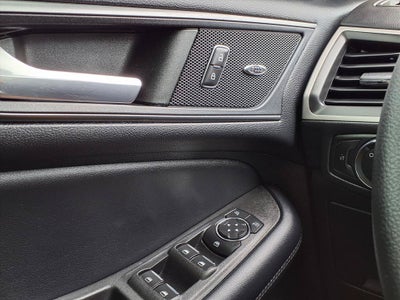 2022 Ford Edge SE