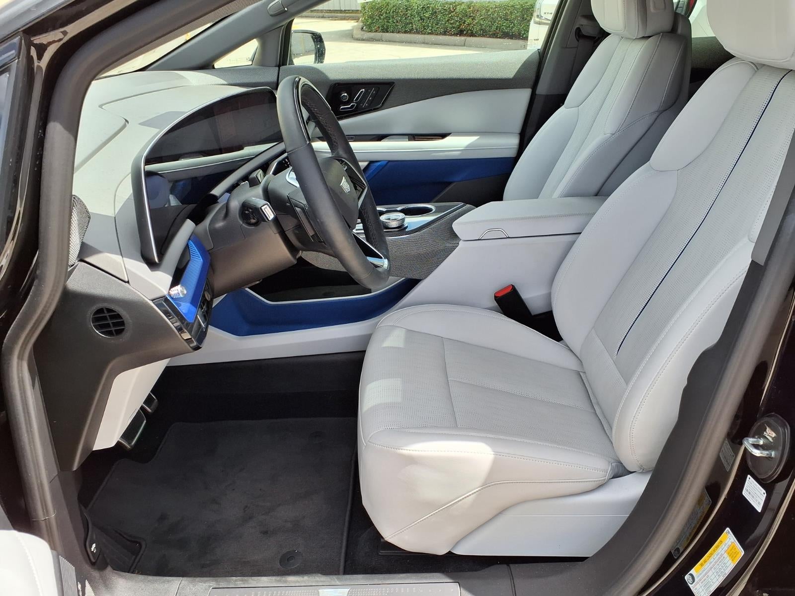 2025 Cadillac OPTIQ Sport 2