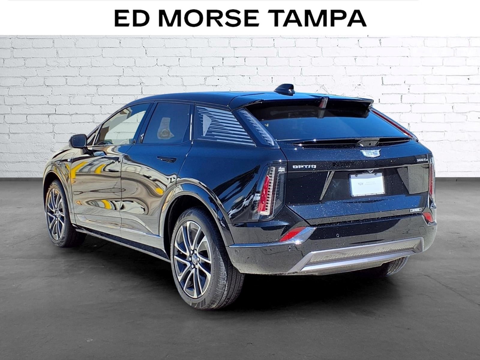 2025 Cadillac OPTIQ Sport 2