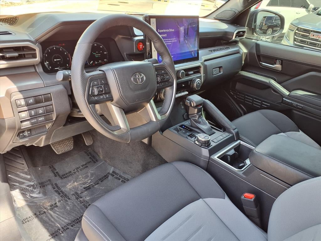 2024 Toyota Tacoma 4WD SR5