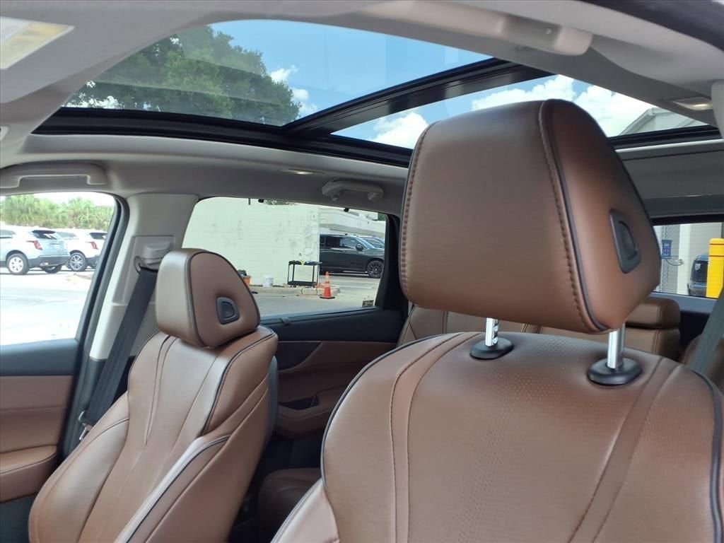 2023 Acura MDX w/Advance Package