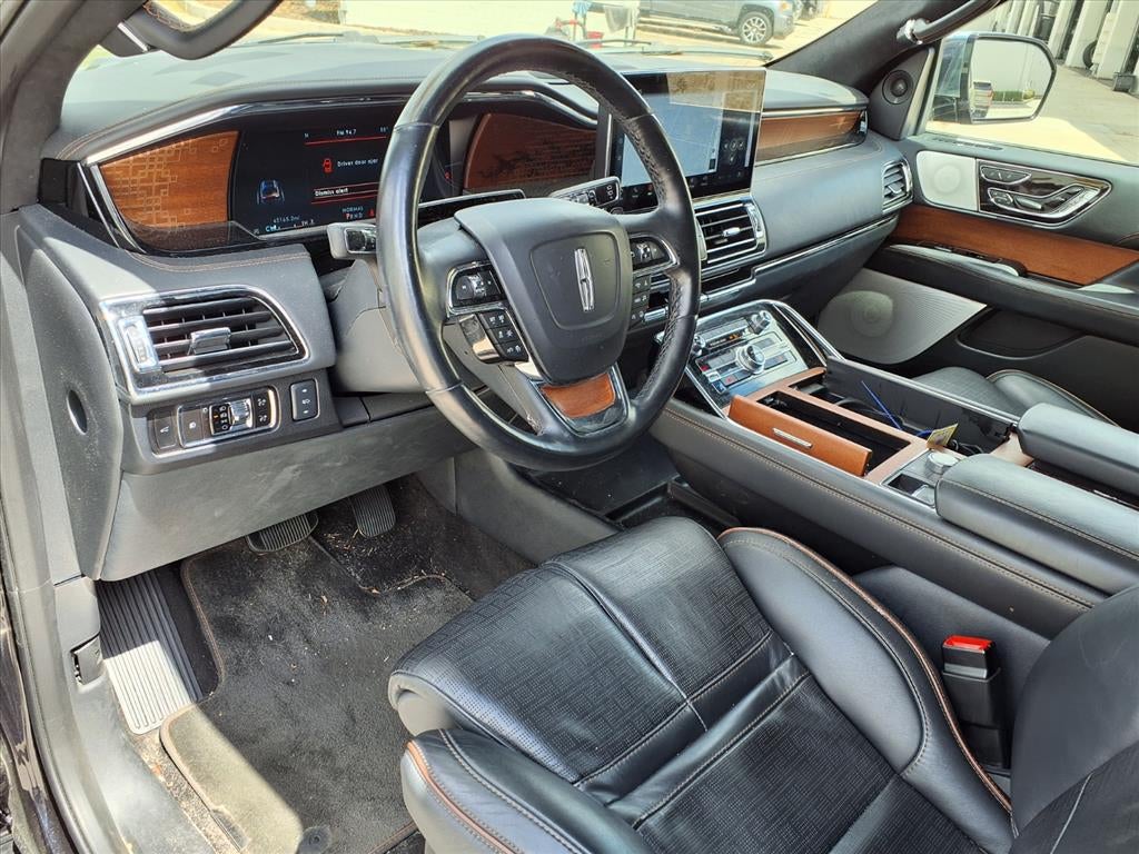 2023 Lincoln Navigator L Black Label