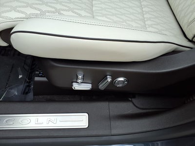 2024 Lincoln Nautilus Black Label