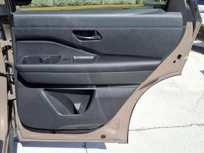 2023 Nissan Pathfinder Rock Creek