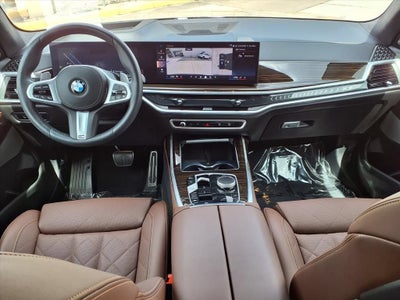 2026 BMW X7 xDrive40i