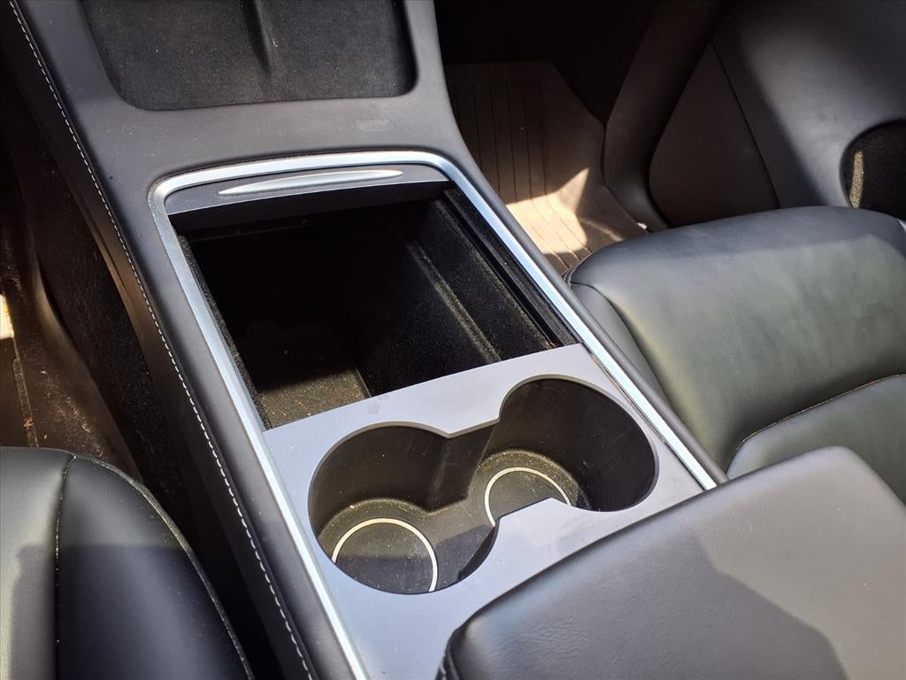 2024 Tesla Model Y Performance