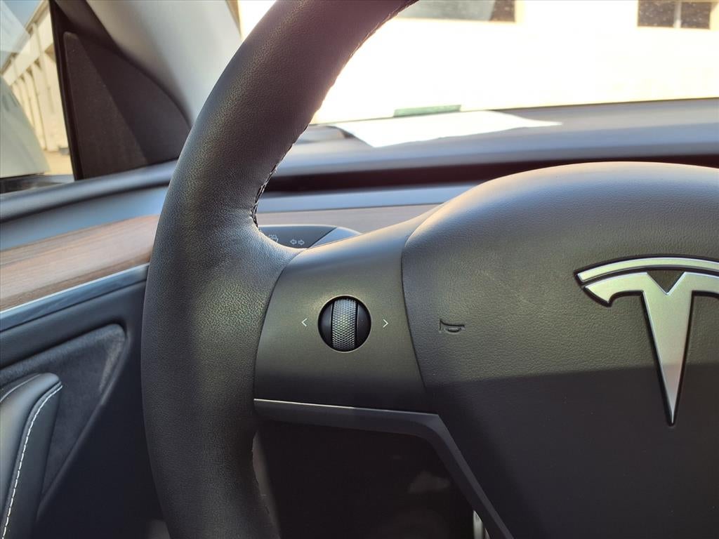 2024 Tesla Model Y Performance - Photo 27