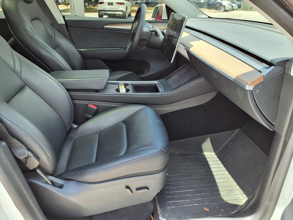 2024 Tesla Model Y Performance