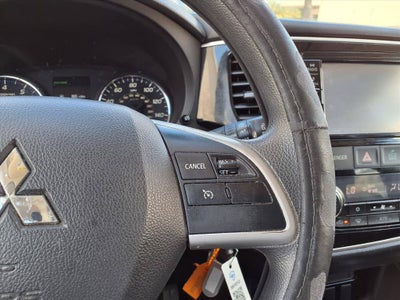 2018 Mitsubishi Outlander ES
