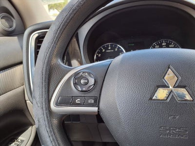 2018 Mitsubishi Outlander ES