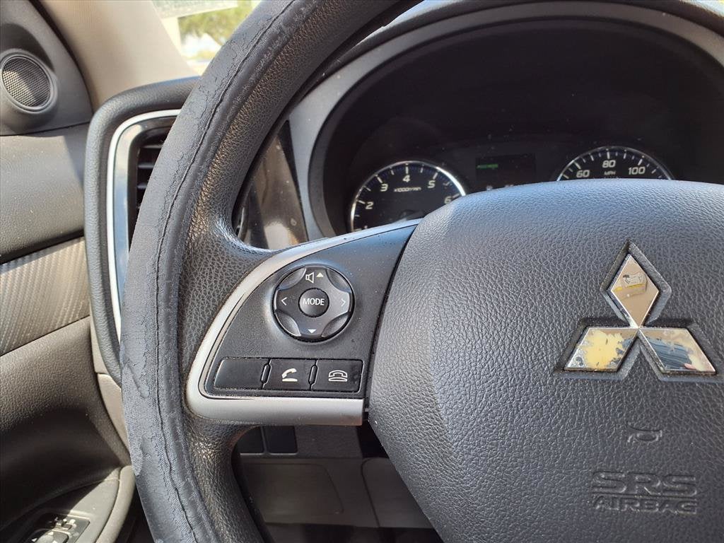 2018 Mitsubishi Outlander ES