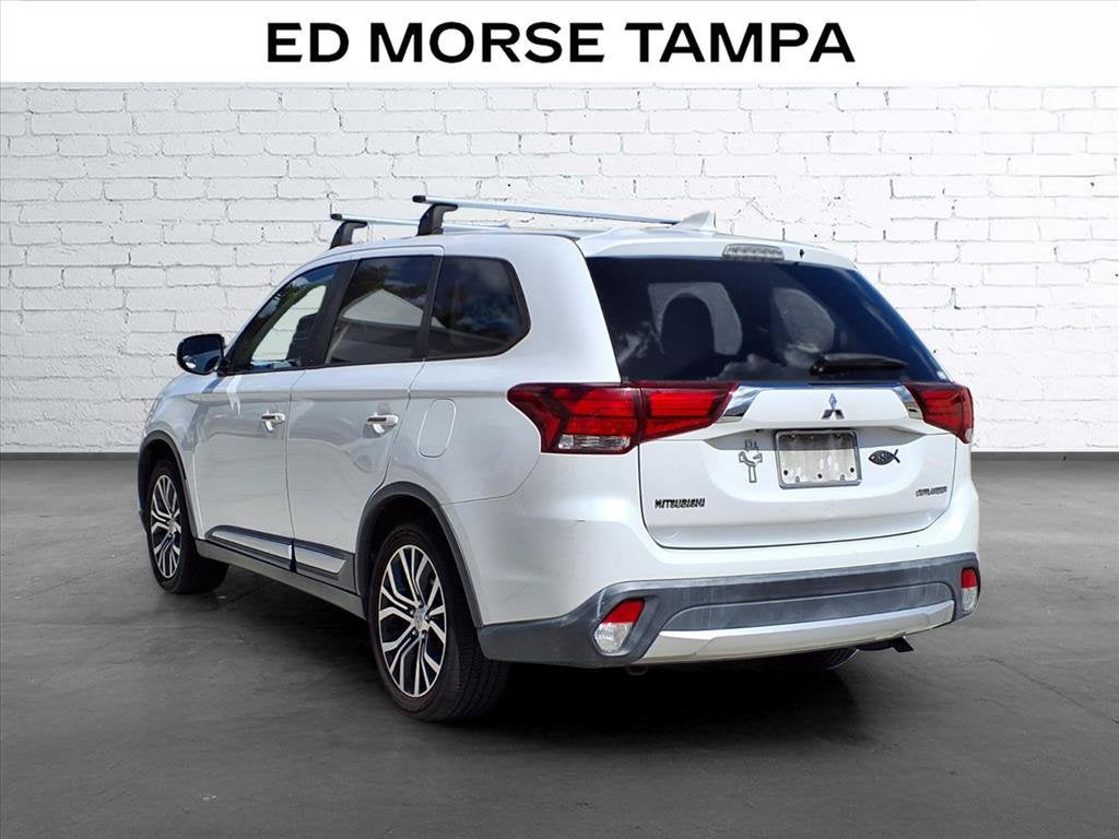 2018 Mitsubishi Outlander ES