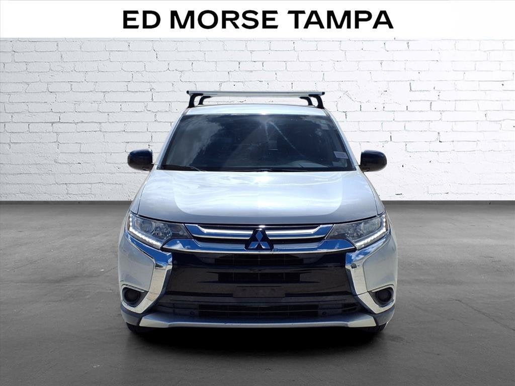 2018 Mitsubishi Outlander ES