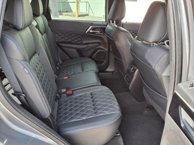 2022 Mitsubishi Outlander SEL