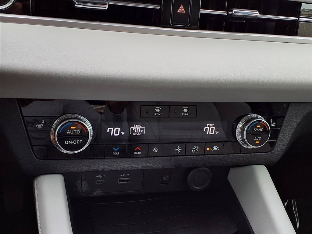 2024 Mitsubishi Outlander SEL