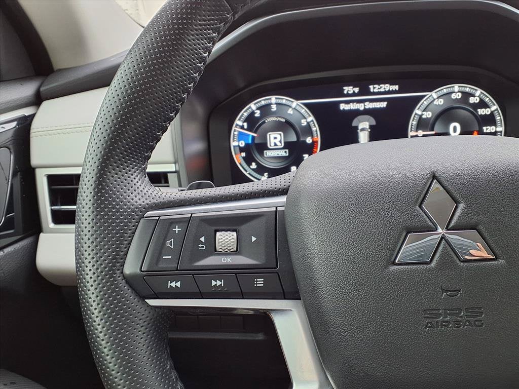 2024 Mitsubishi Outlander SEL