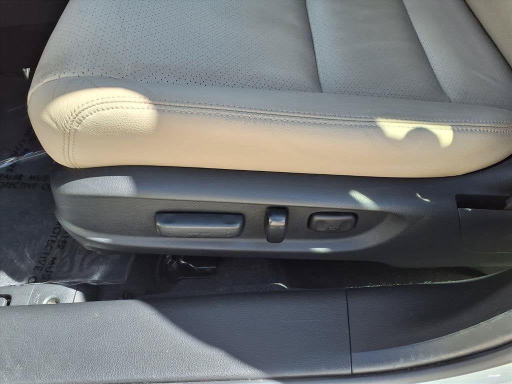 2017 Honda Accord Hybrid EX-L