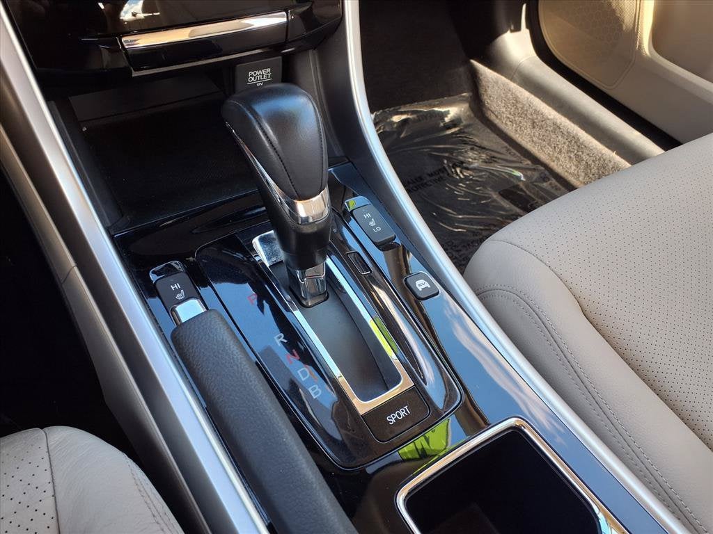 2017 Honda Accord Hybrid EX-L
