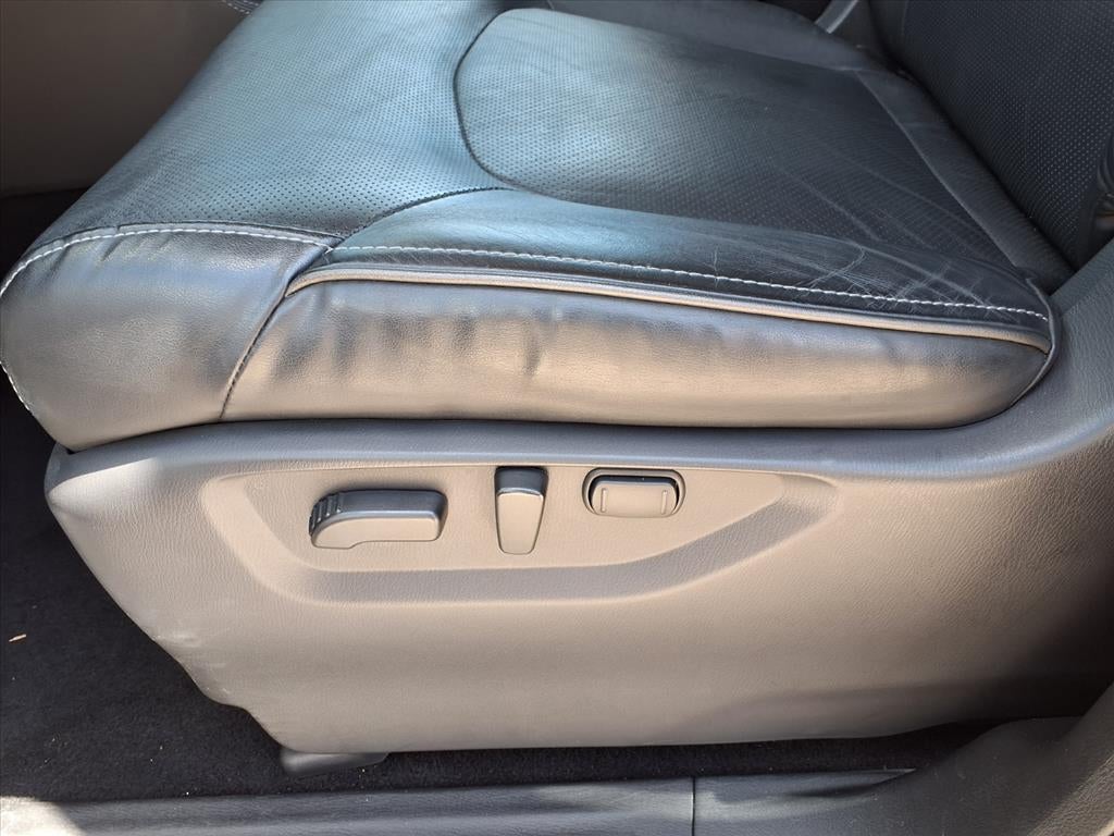 2023 INFINITI QX80 LUXE