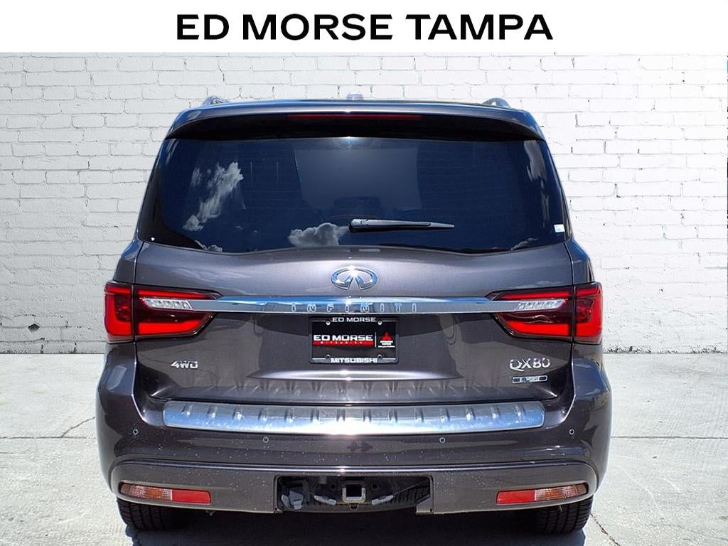 2023 INFINITI QX80 LUXE