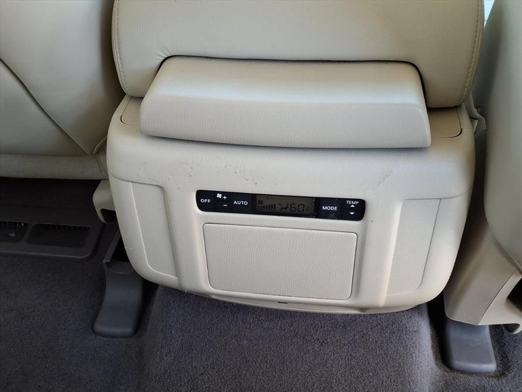 2017 INFINITI QX80 NA