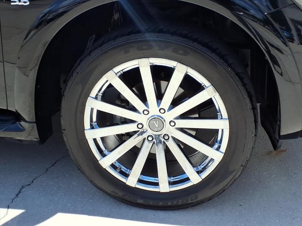 2017 INFINITI QX80 NA