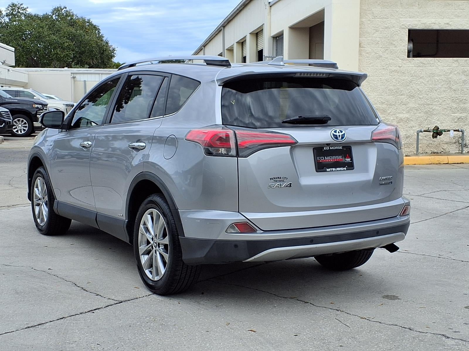2017 Toyota RAV4 Hybrid Limited