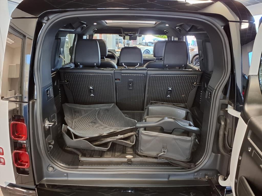 2024 Land Rover Defender X-Dynamic SE