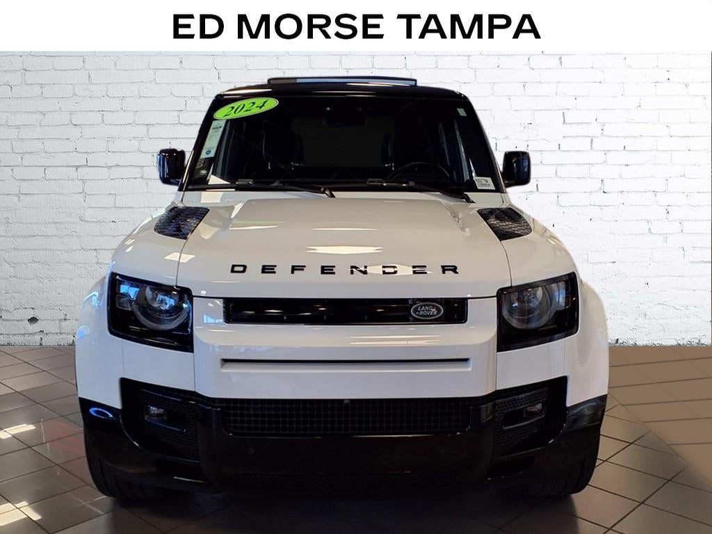 2024 Land Rover Defender X-Dynamic SE