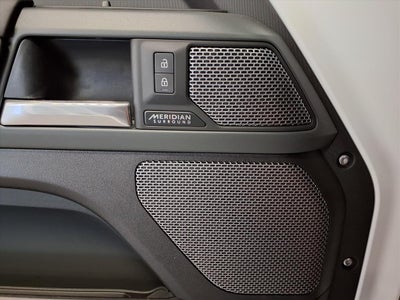 2024 Land Rover Defender X-Dynamic SE