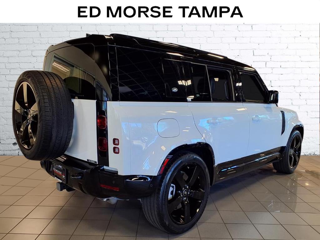 2024 Land Rover Defender X-Dynamic SE