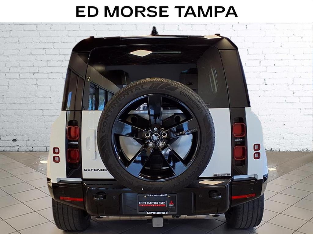 2024 Land Rover Defender X-Dynamic SE