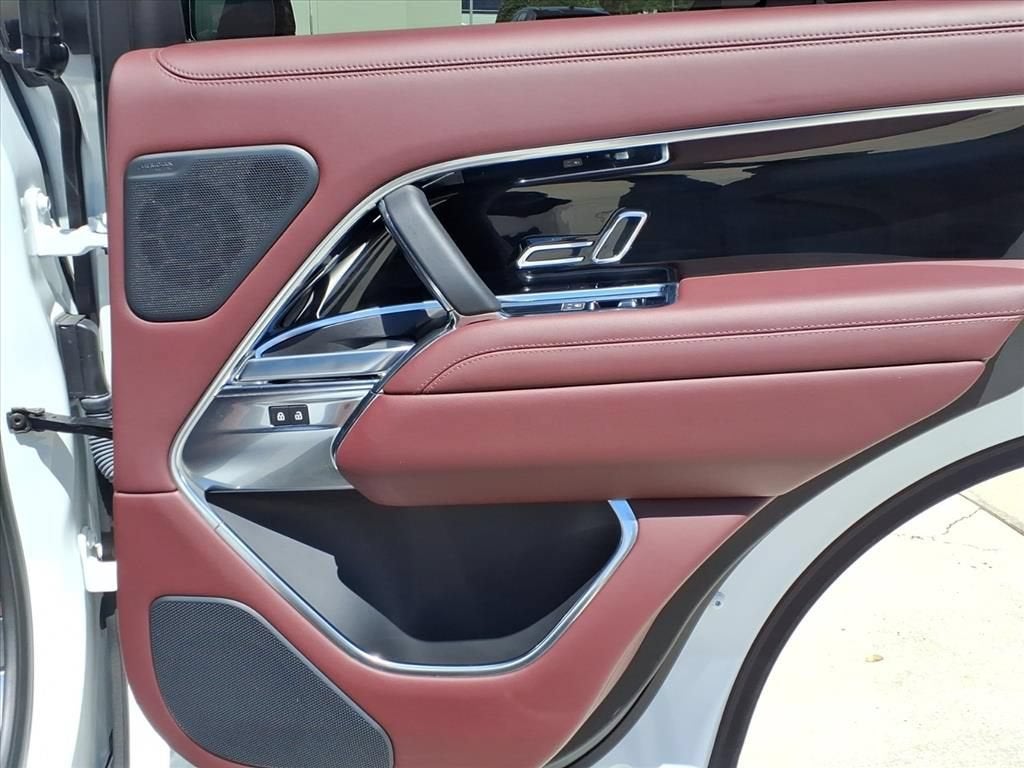2024 Land Rover Range Rover SE