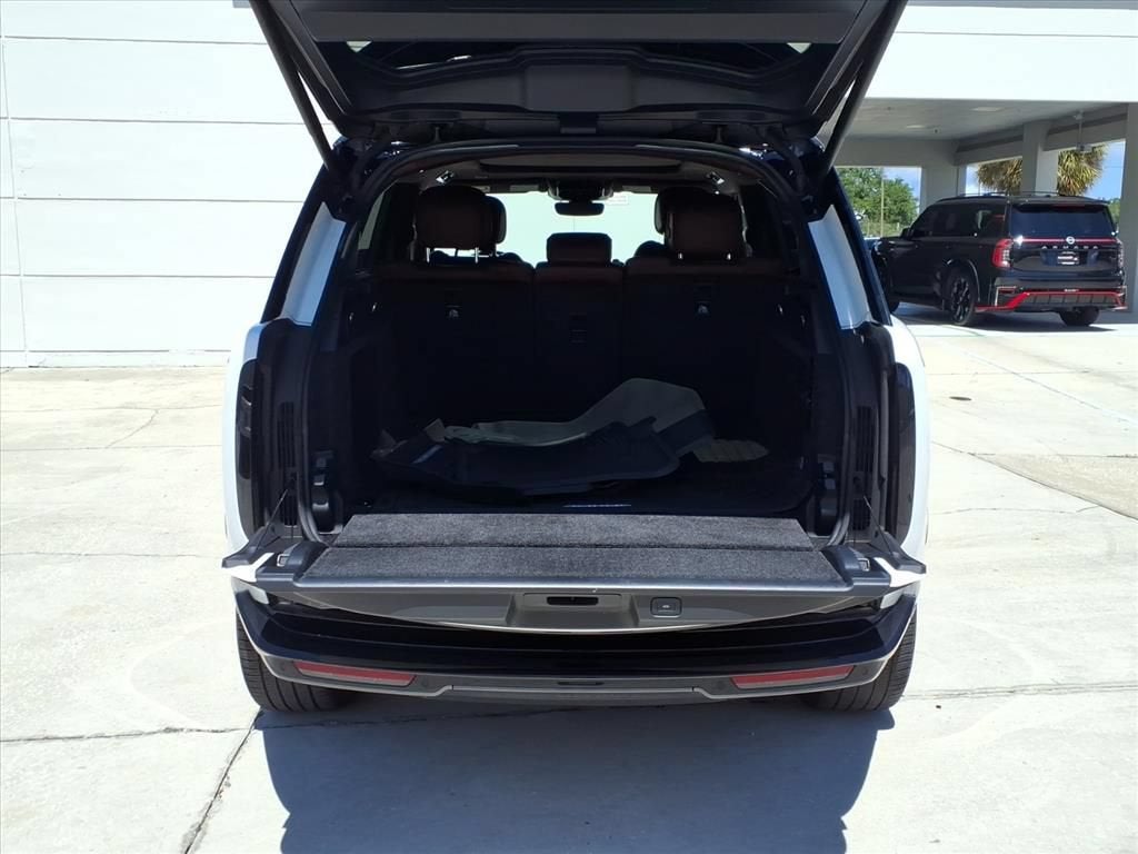 2024 Land Rover Range Rover SE