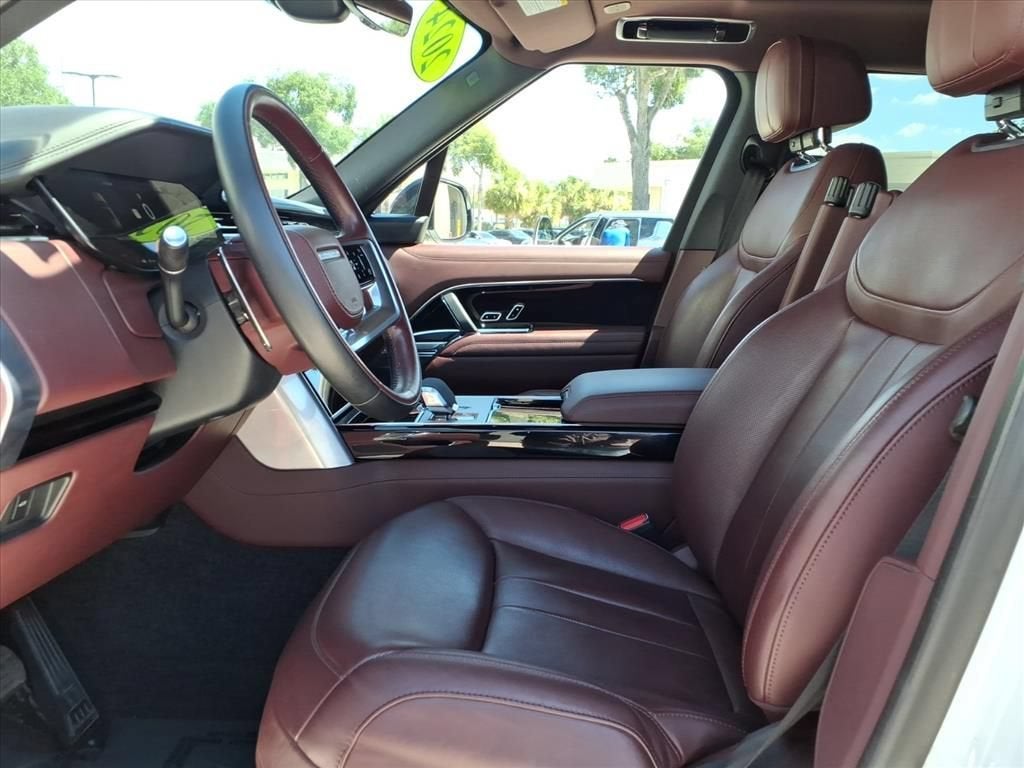 2024 Land Rover Range Rover SE