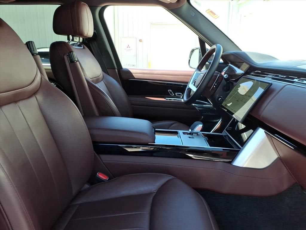 2024 Land Rover Range Rover SE