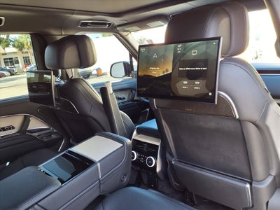 2024 Land Rover Range Rover SV