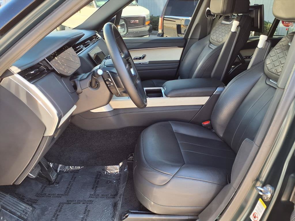 2024 Land Rover Range Rover SV