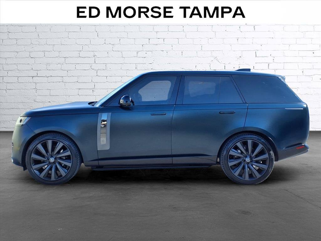 2024 Land Rover Range Rover SV