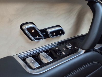 2024 Land Rover Range Rover SV
