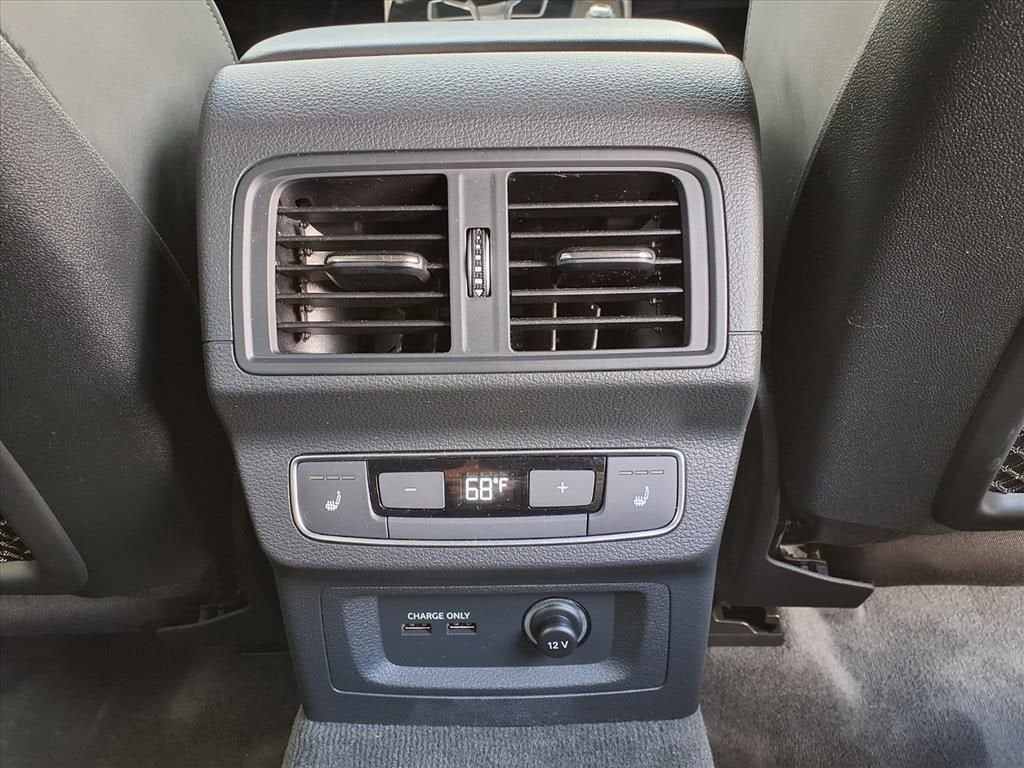 2023 Audi SQ5 Prestige