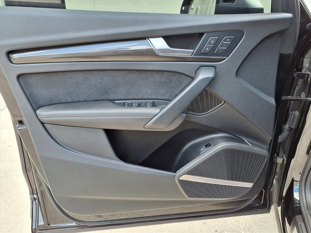 2023 Audi SQ5 Prestige