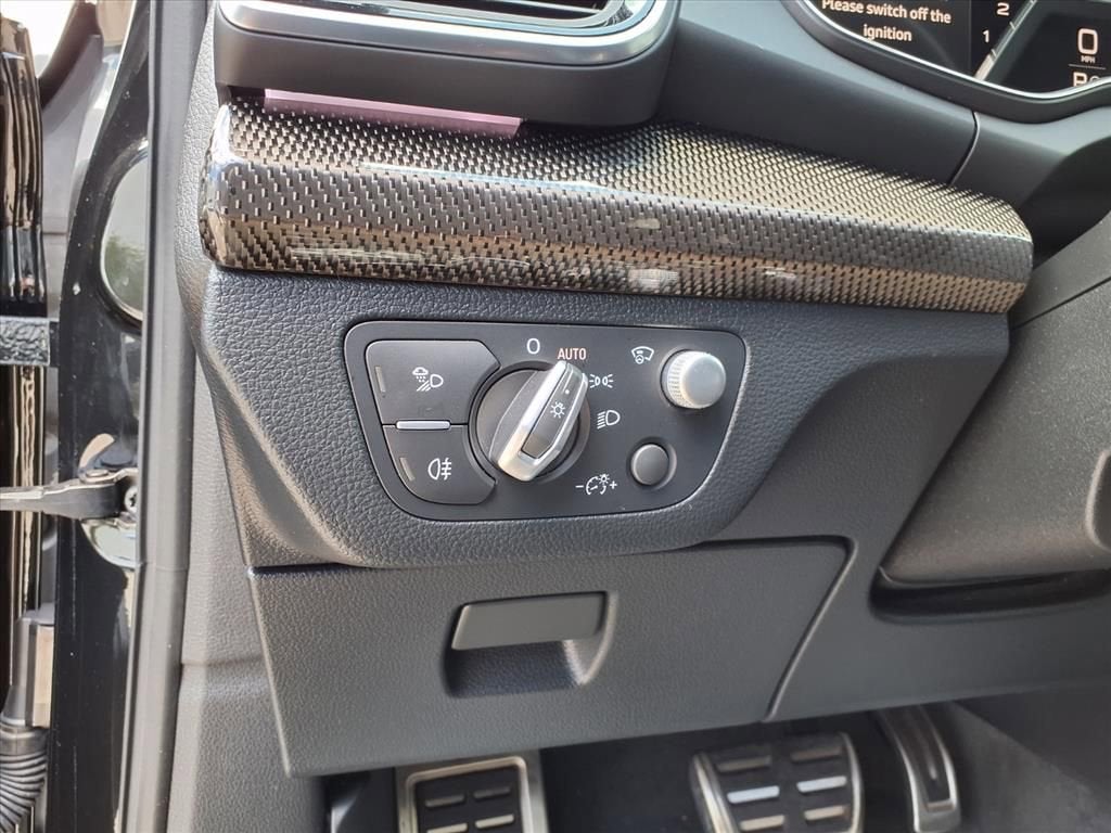 2023 Audi SQ5 Prestige