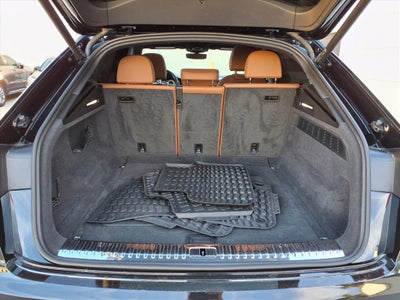 2022 Audi Q8 Premium Plus