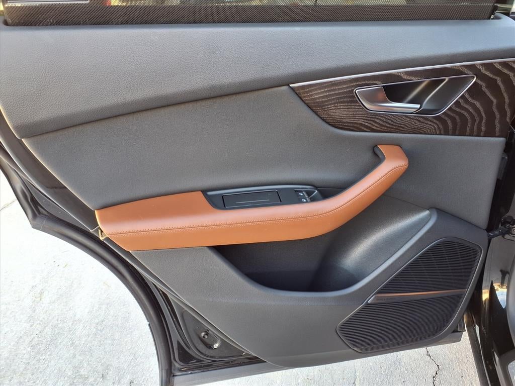 2022 Audi Q8 Premium Plus