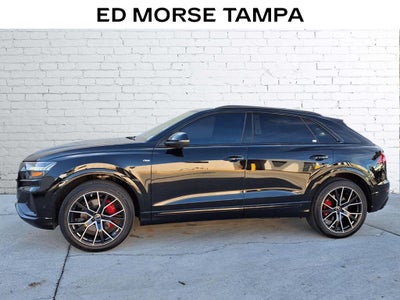 2022 Audi Q8 Premium Plus