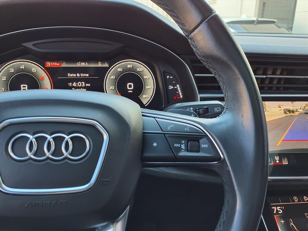 2022 Audi Q8 Premium Plus