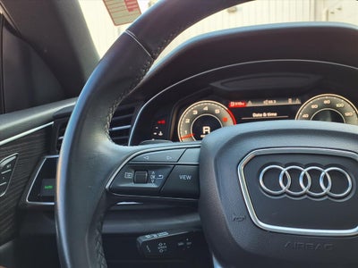 2022 Audi Q8 Premium Plus